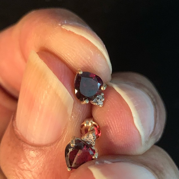 Genuine 10KT Gold Diamond & Garnet Studs - Picture 3 of 4